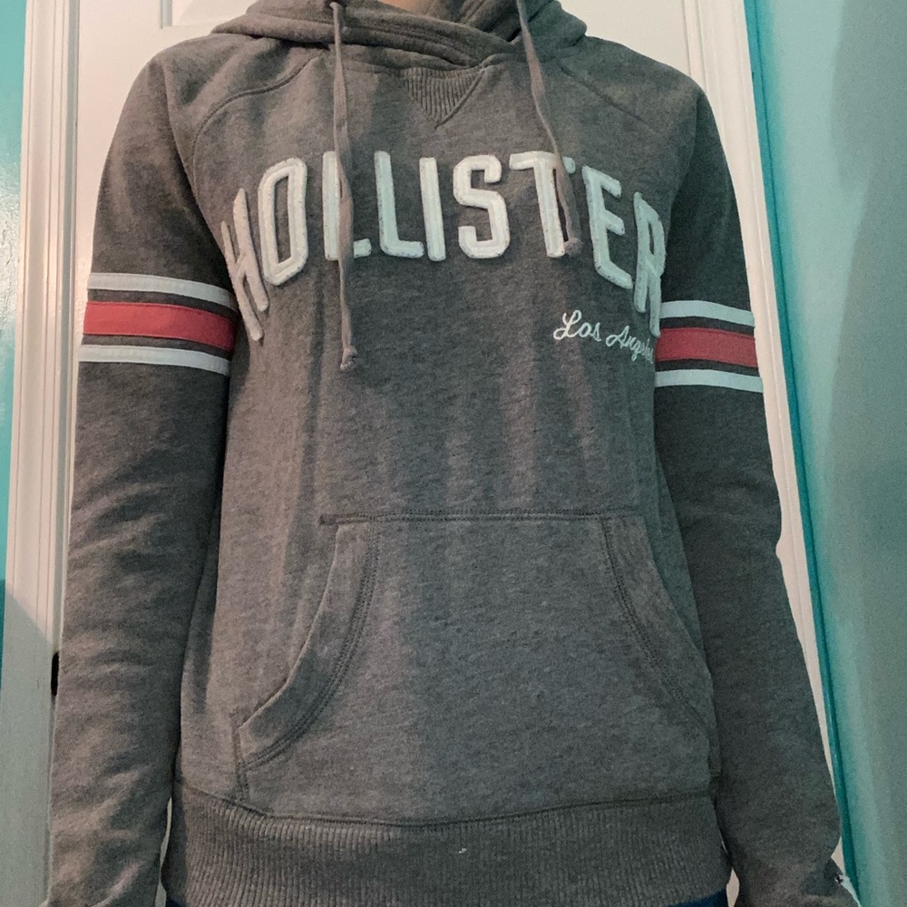 Grey Hollister hoodie